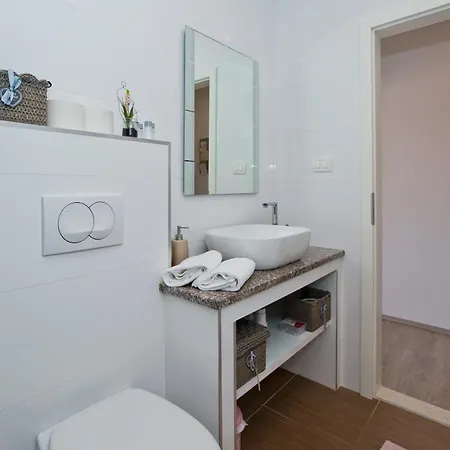 Apartment Juric Hvar Town