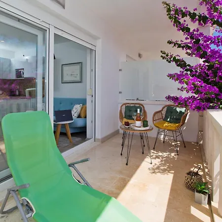 Juric Lägenhet Hvar Town